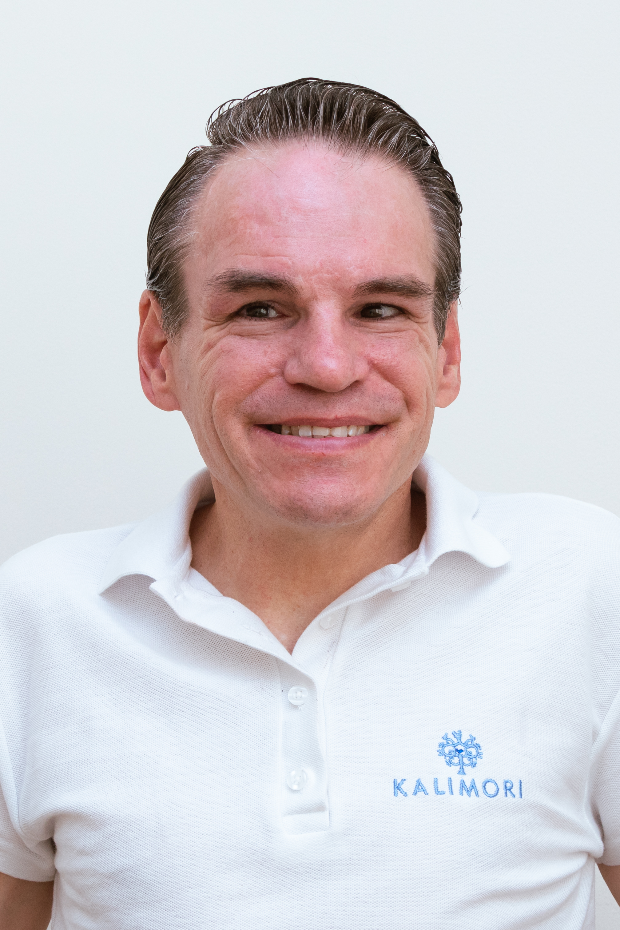 Nicolás